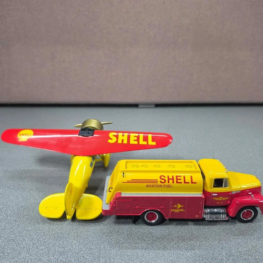 Shell Aviation Fuel Truck & Plane Diecast Set Yellow Red Excellent